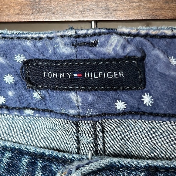 TOMMY HILFIGER STRAIGHT LEG BLUE JEANS SIZE 30 - Picture 4 of 9